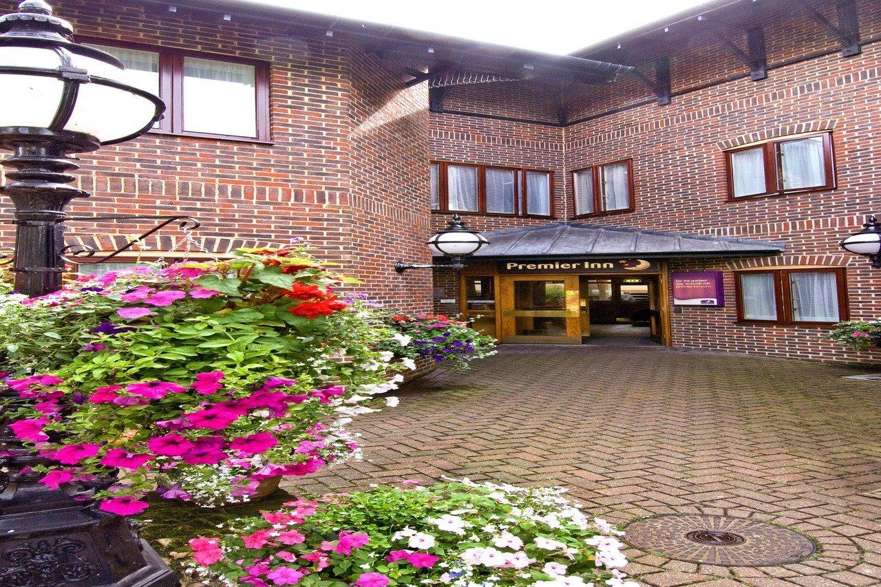 Premier Inn トンブリッジ エクステリア 写真