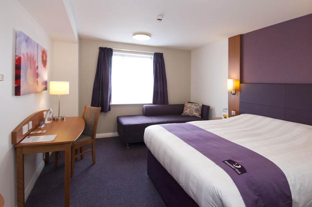 Premier Inn トンブリッジ 部屋 写真
