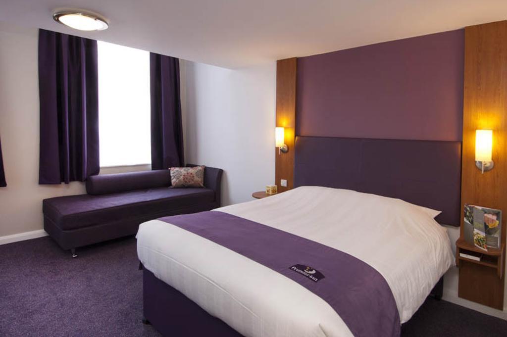 Premier Inn トンブリッジ エクステリア 写真