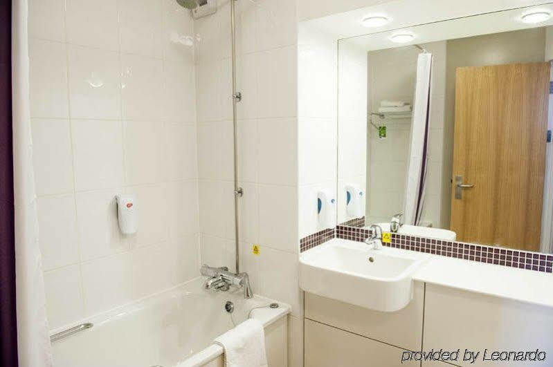 Premier Inn トンブリッジ エクステリア 写真